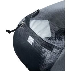 Deuter Rugzak Race 8 - Zwart -We zijn serieus over sportwinkel. 050418 10 03 1